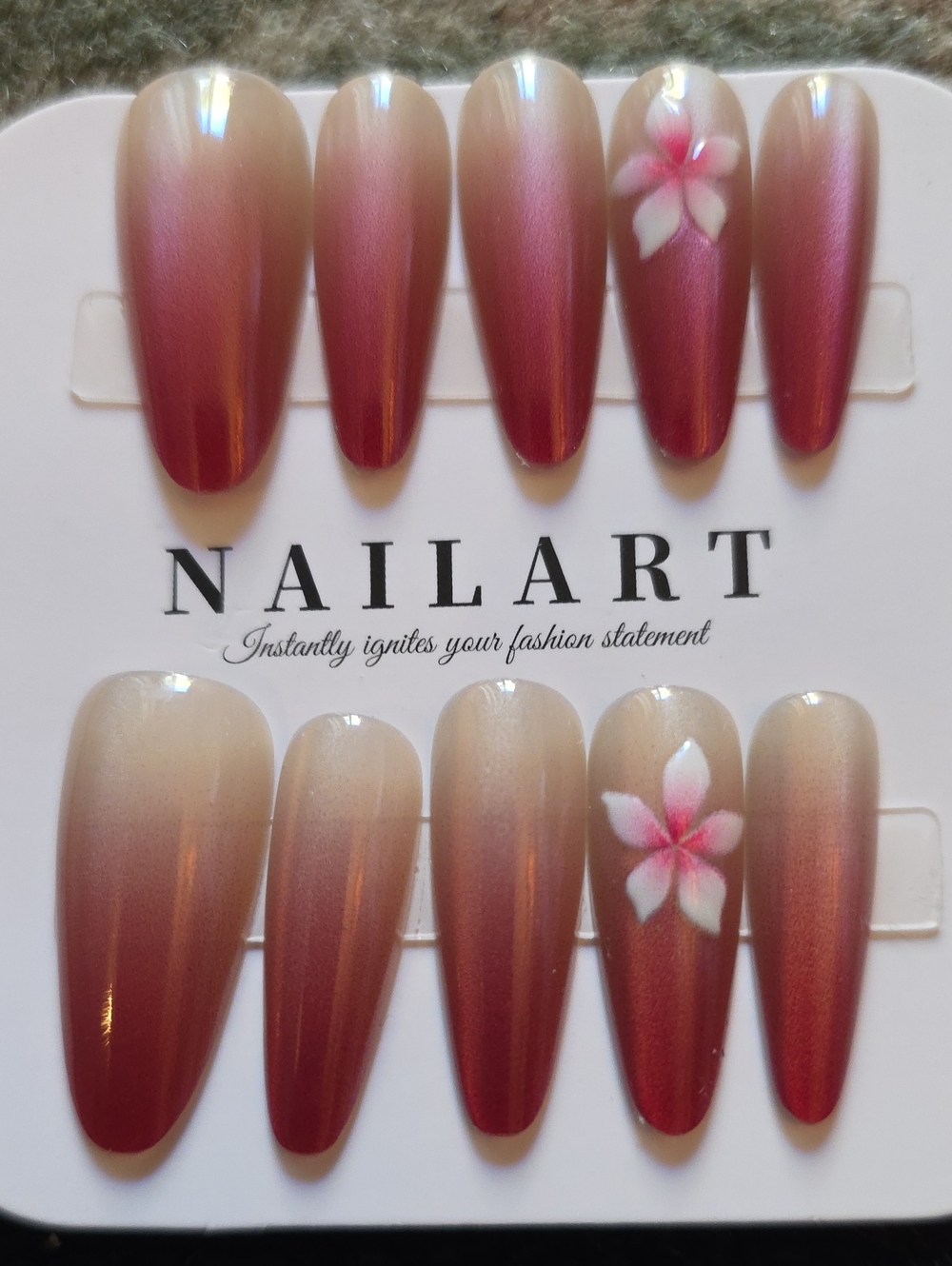 NAILA Gradient Pink Brown Press-On Nails with Floral Accent Size Med
